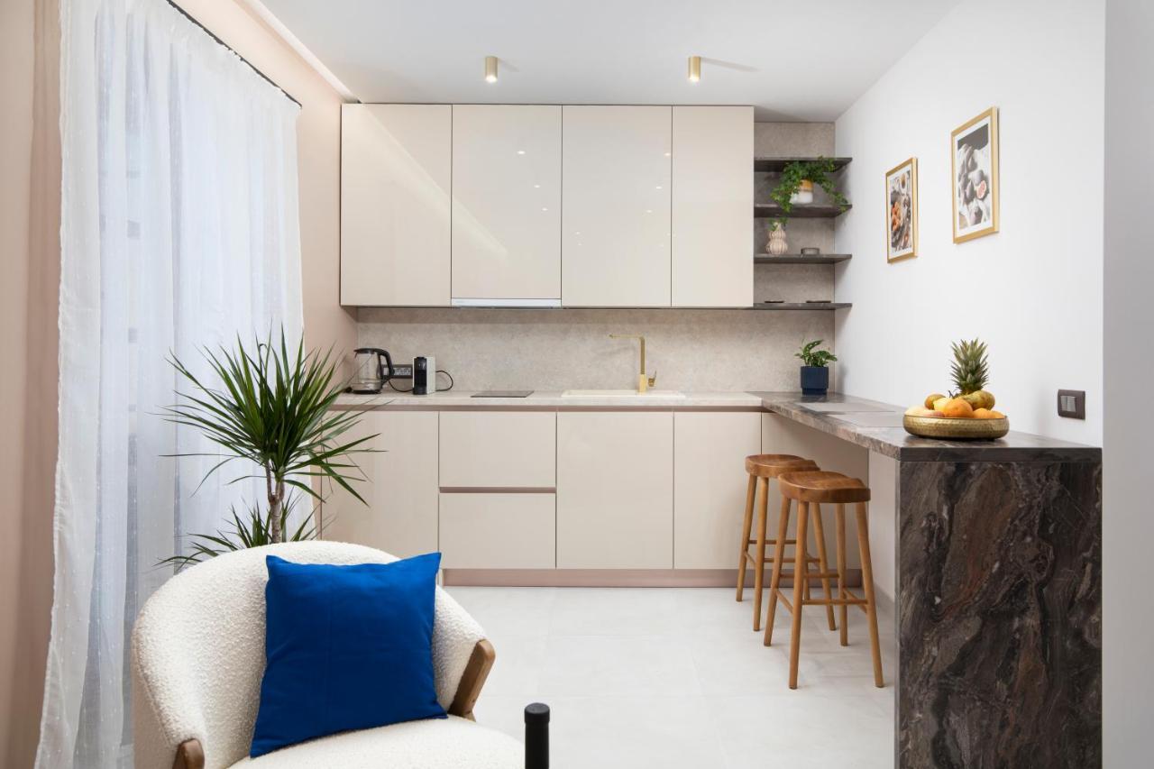 Twins Amphitheatre Apartments PUY 외부 사진